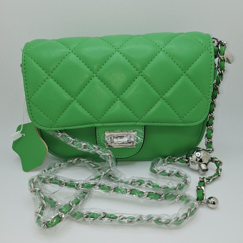 NWT Cute little green bag - Picture 4 of 6